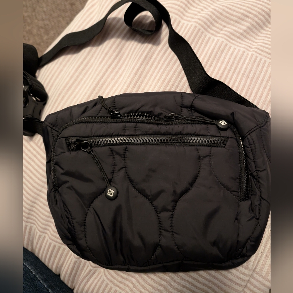 Black Quilted Men's Bag